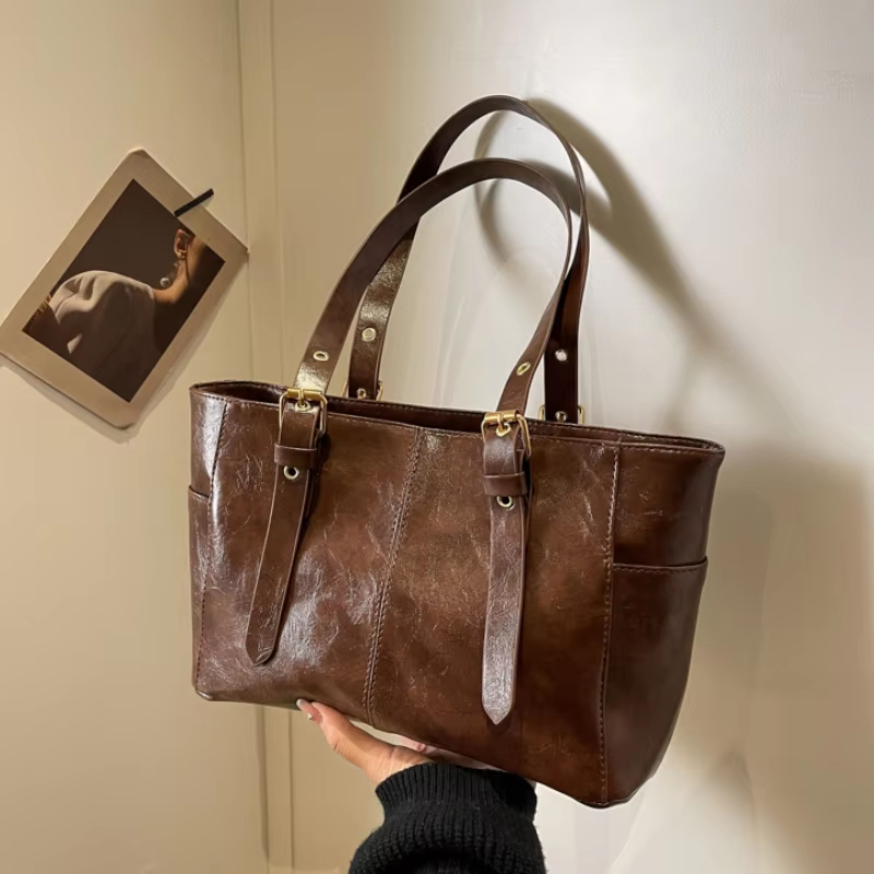 Ruime effenkleurige handtassen - Luxury Bags Korea recensie en prijs