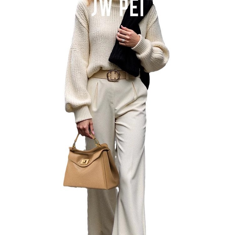 JW PEI kussentas, slottas, sch - Luxury Bags That Are Affordable recensie en prijs