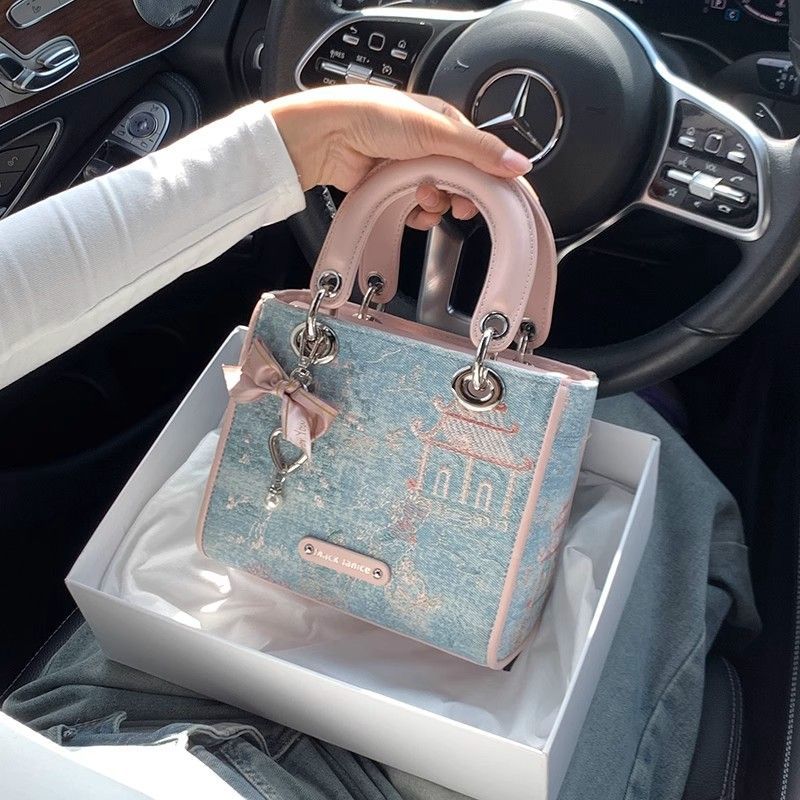 Hoge waarde lichte luxe contra - Luxury Bags Levels recensie en prijs