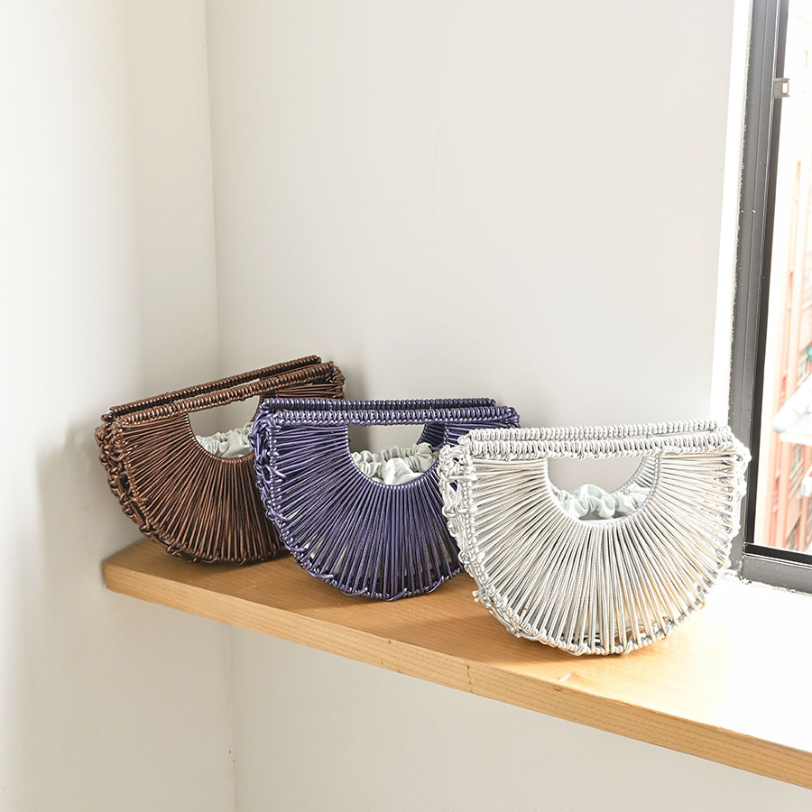 Metalen stijl, uitgeholde gewe - Luxury Bags Europe recensie en prijs