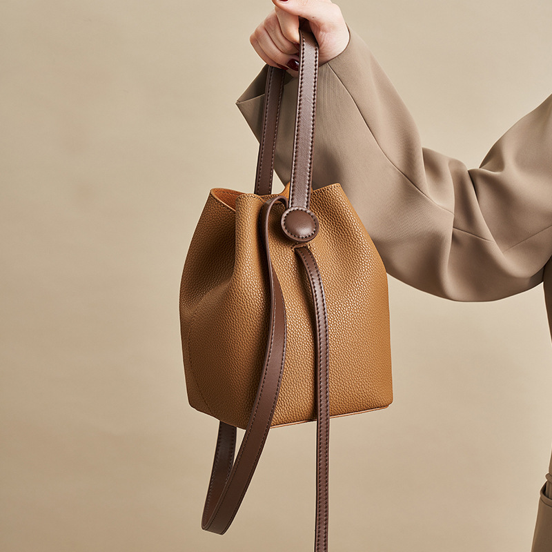 Klassieke dames wateremmerhand - Luxury Bags Levels recensie en prijs